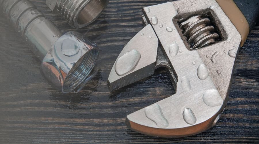 Why choose water damage restoration service for basement flood restoration services in Valley Stream